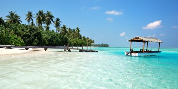 Provisioning in the Maldives