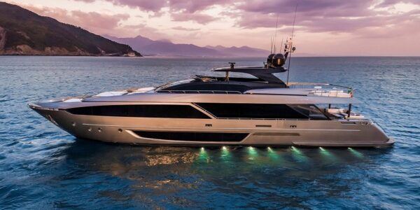 Superyachts for charter in St Tropez